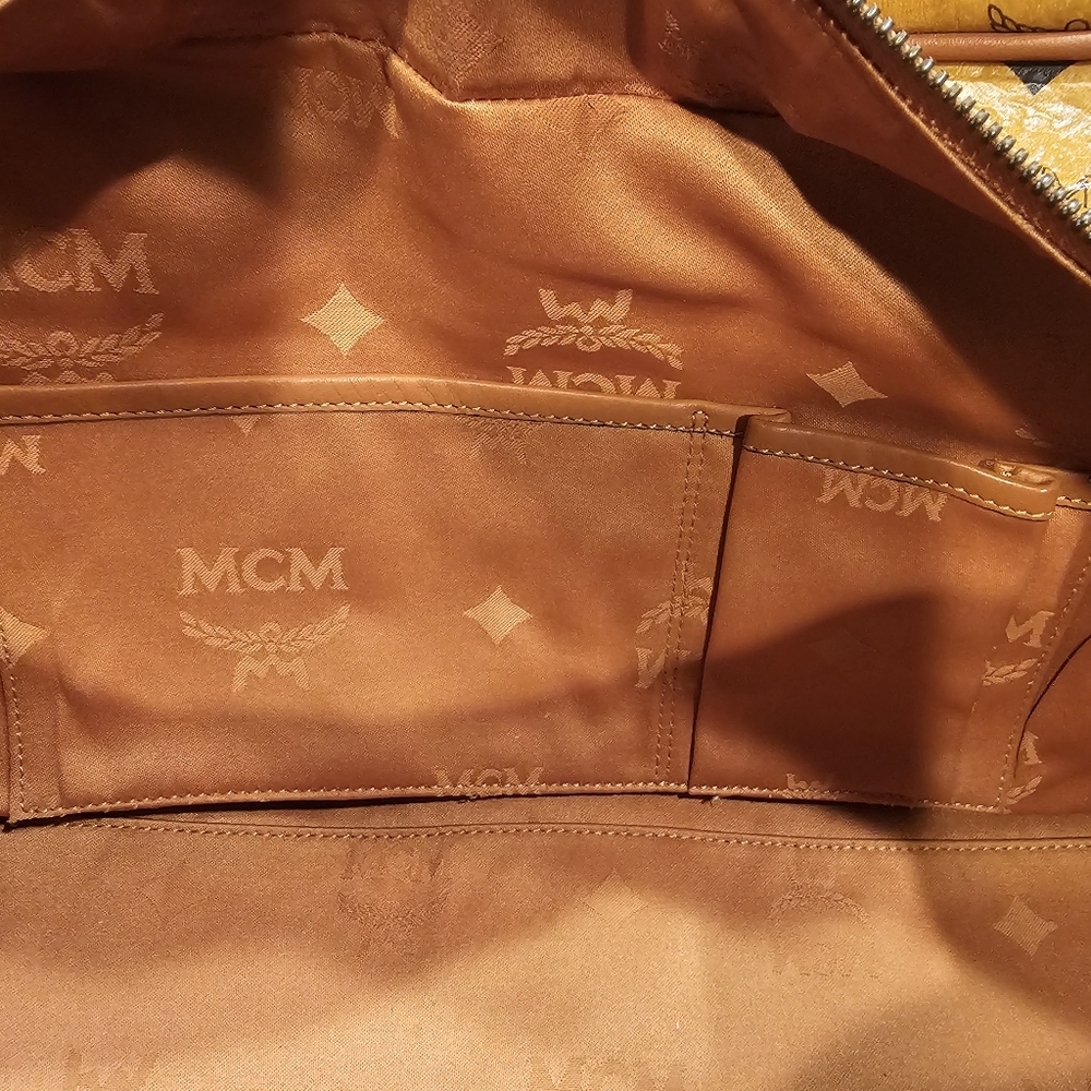 MCM Vintage Visetos Printed Shoulder Bag - Cognac - Picture 10 of 10